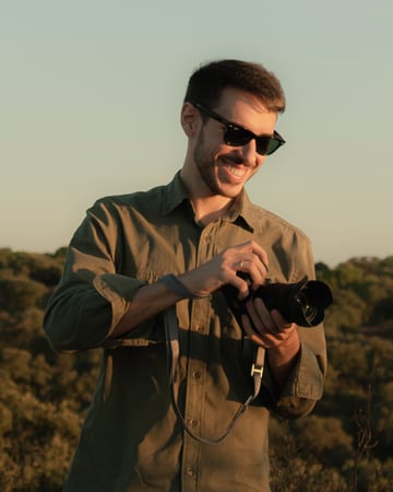 Miguel Bellido photographing in the field